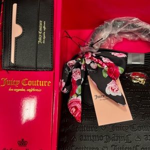 Juicy couture purse set